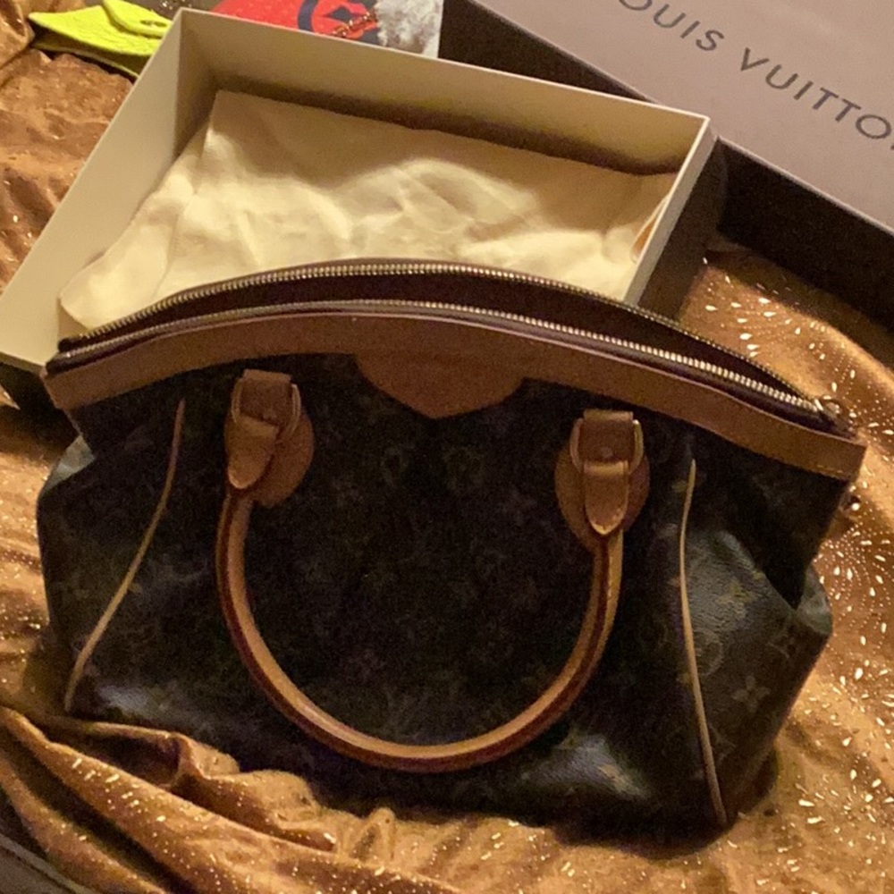 Louis Vuitton monogram Tivoli PM
